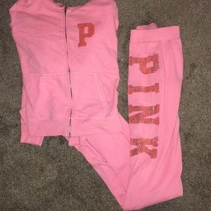 Matching VS sweatsuit